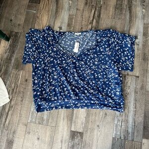 Reitmans 3x NWT Floral Blue Women's Top